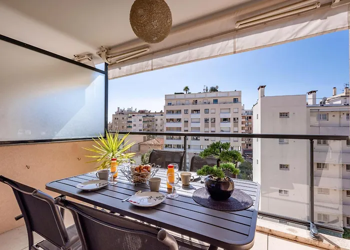 L'eden Square For 4 By Sunset Appartement *